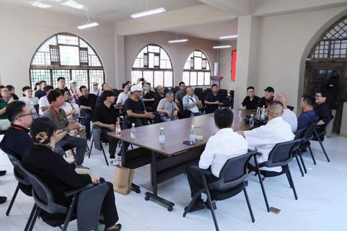 點墨鑿刻頌延安——木刻版畫在弘揚(yáng)革命精神中的作用與美術(shù)輔導(dǎo)服務(wù)