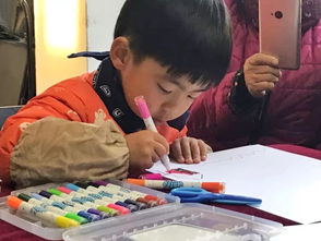 畫筆起舞，志愿同行——記美術(shù)學(xué)院同心圓志愿者隊(duì)社區(qū)美術(shù)教學(xué)第二季第四期舞蹈輔導(dǎo)服務(wù)